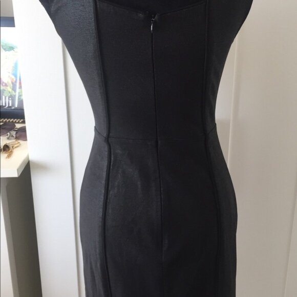 Ports 961 ittle lack inimalist ress - Picture 5 of 7